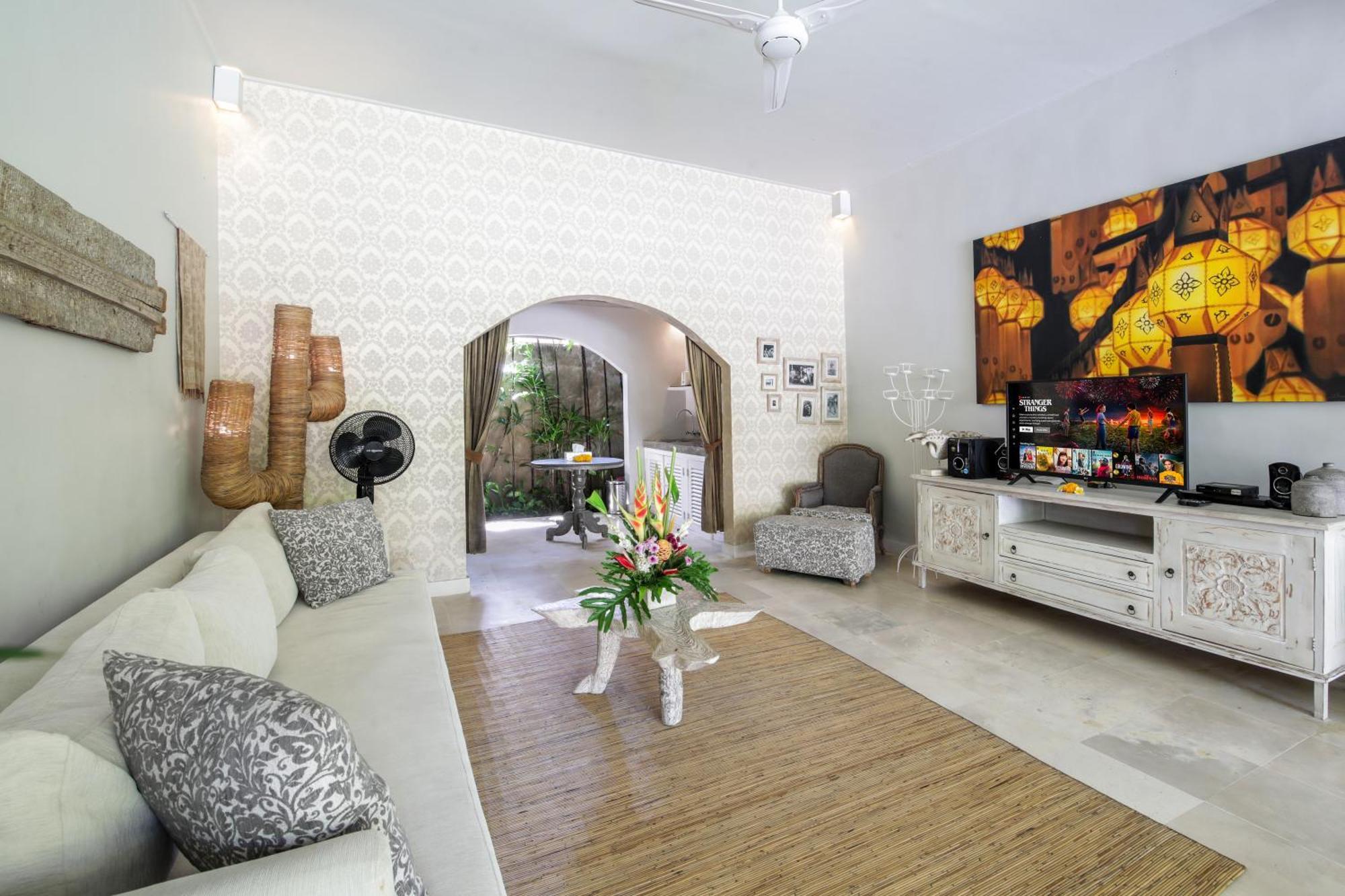 Villa Lodek Deluxe Seminyak Esterno foto