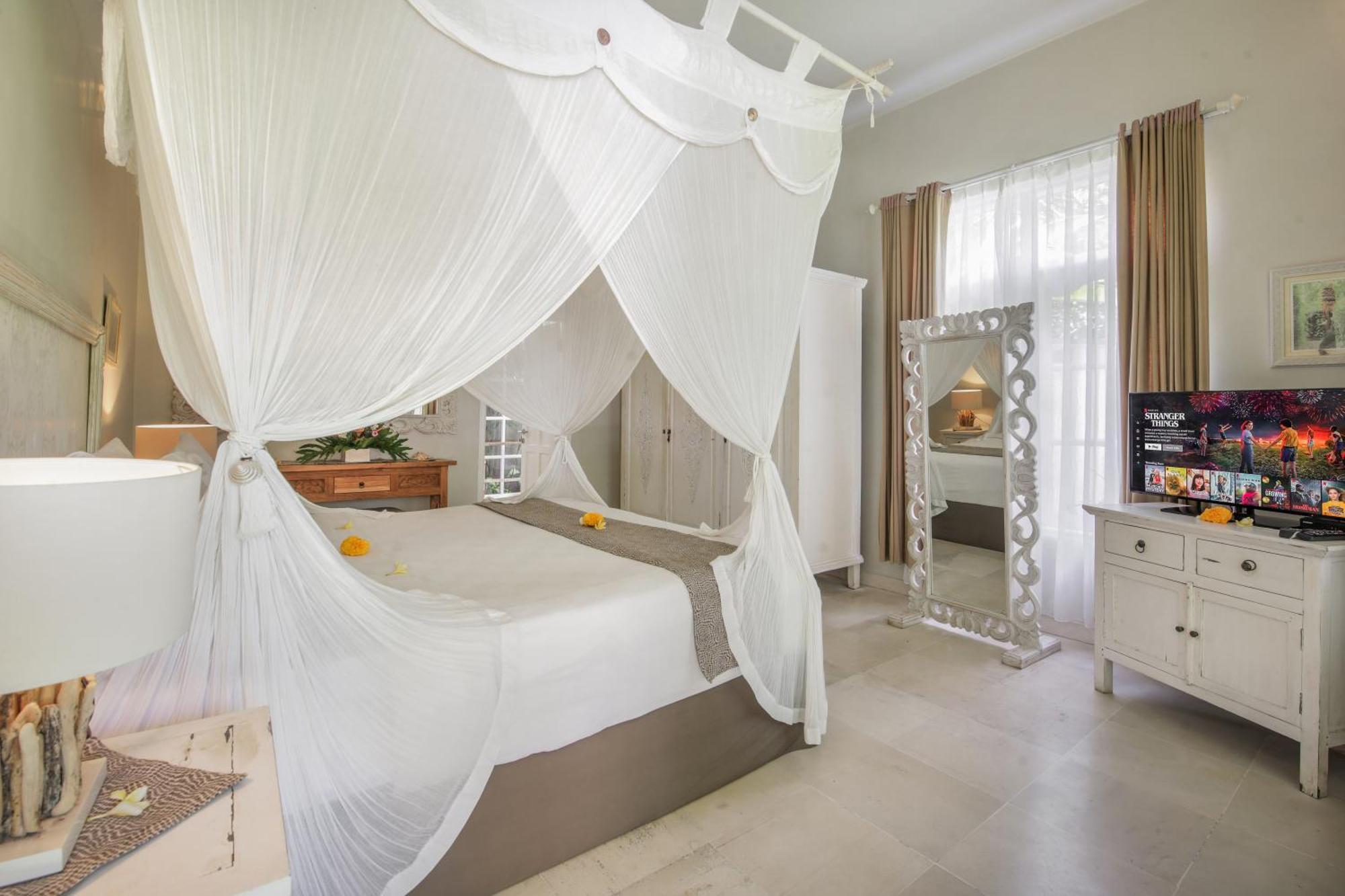 Villa Lodek Deluxe Seminyak Esterno foto