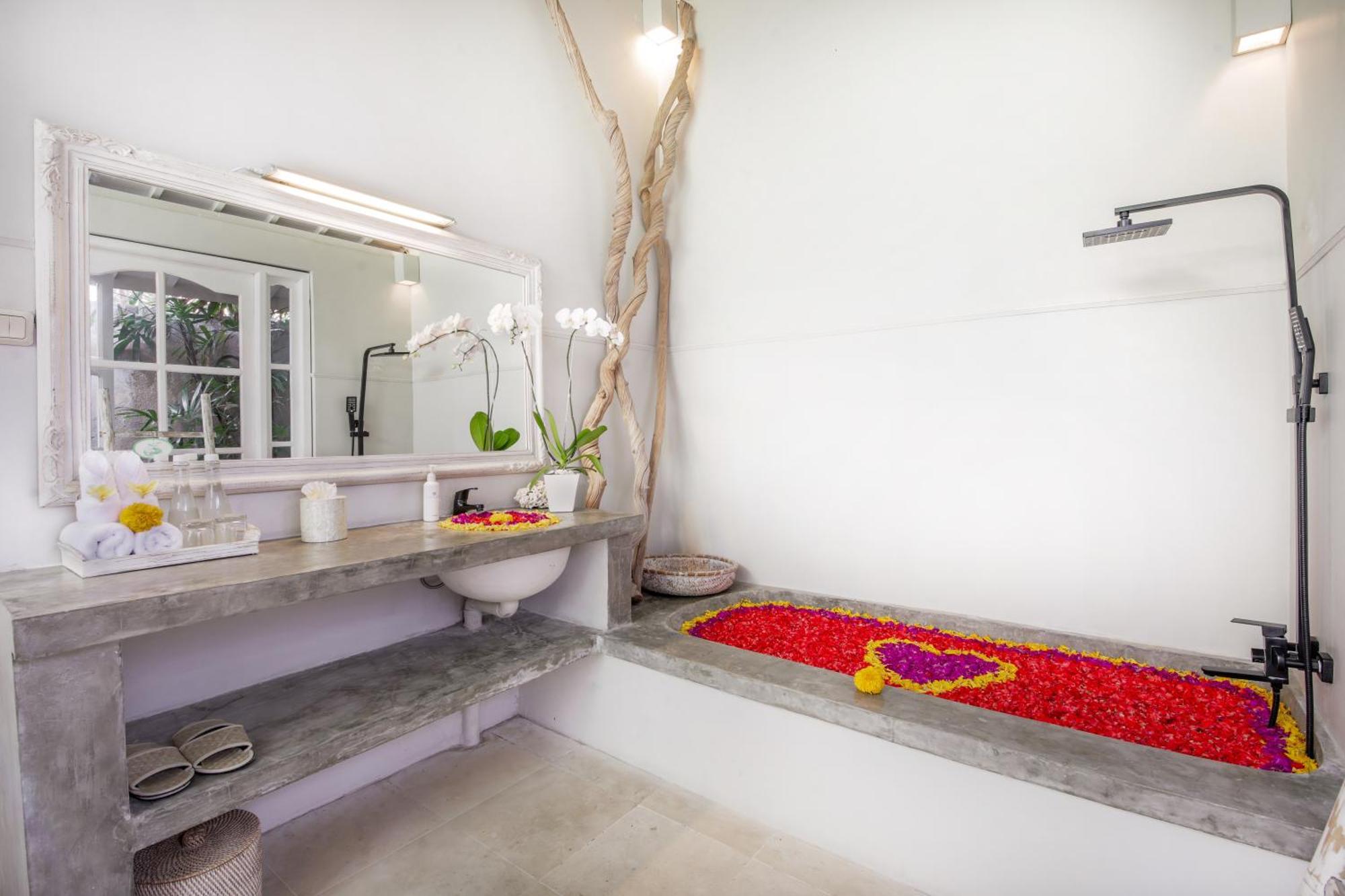 Villa Lodek Deluxe Seminyak Esterno foto