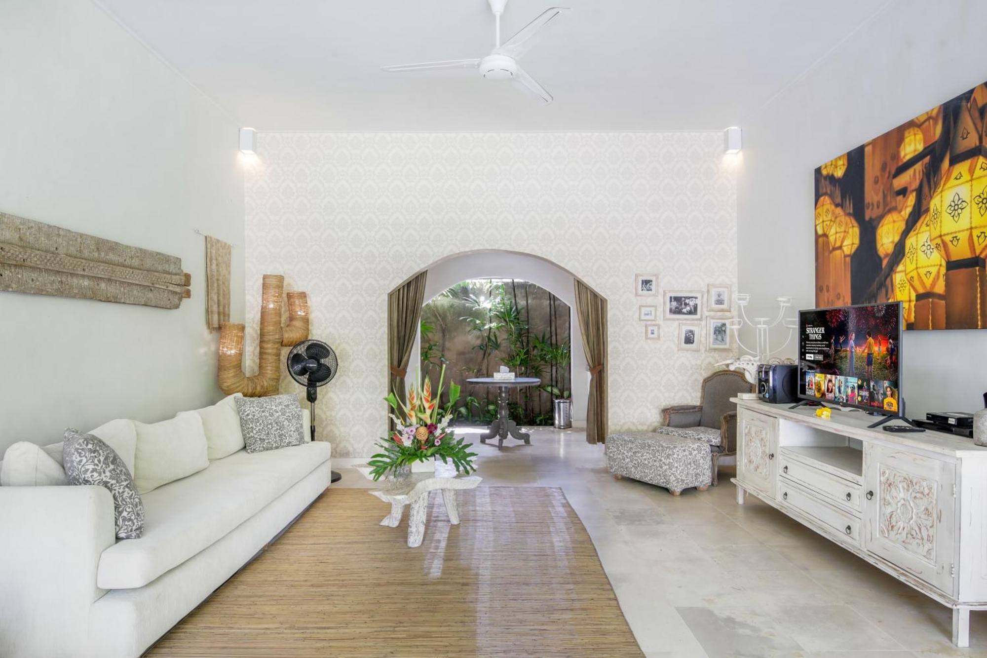 Villa Lodek Deluxe Seminyak Esterno foto